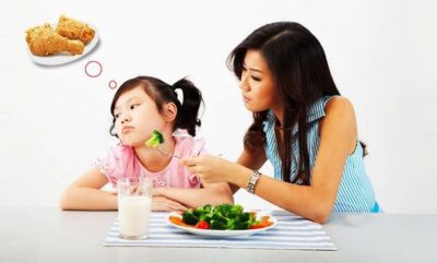 Sai Lầm Khi Cho Trẻ Ăn Vặt Mà Phụ Huynh Nào Cũng Gặp Phải